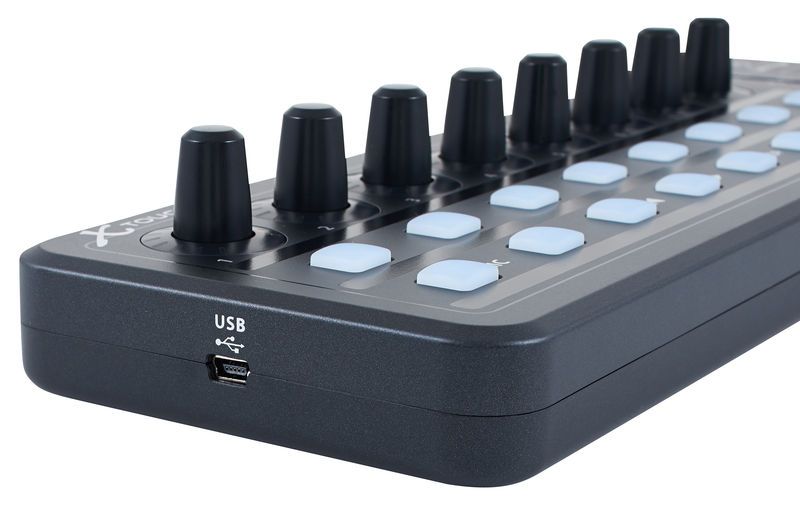 MIDI-контроллер Behringer X-TOUCH MINI 22483 фото