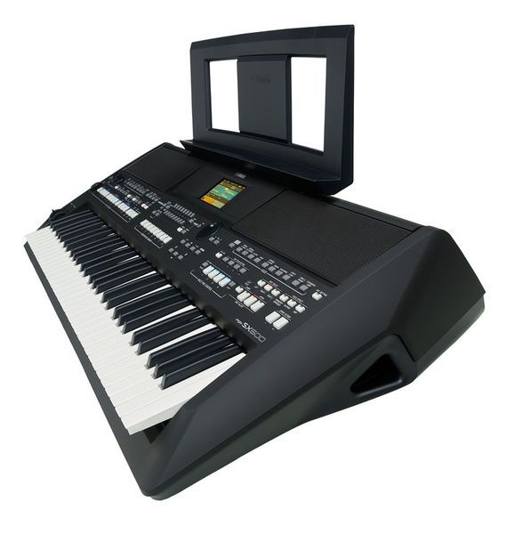 Синтезатор Yamaha PSR-SX600 23426 фото