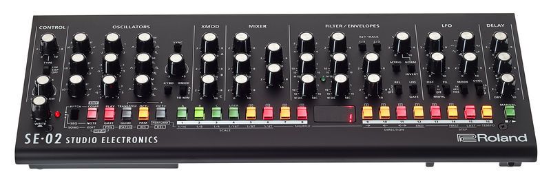 Аналоговый синтезатор Roland SE-02 23370 фото